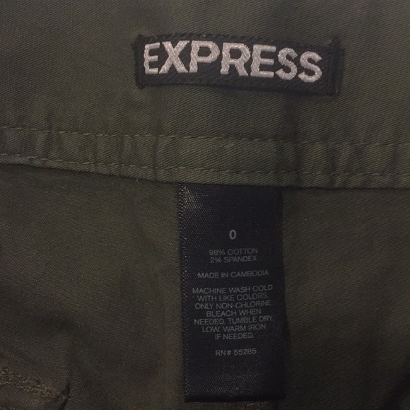 Army green three button down shorts - Picture 2 of 2